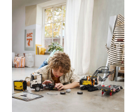 LEGO Technic 42175 Ciężarówka Volvo FMX i koparka EC230 Electric - 1266100 - zdjęcie 8